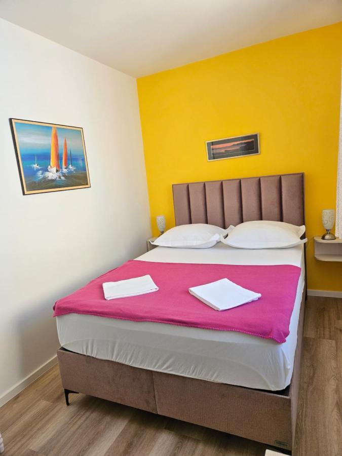 Apartment Riva Makarska Exteriör bild